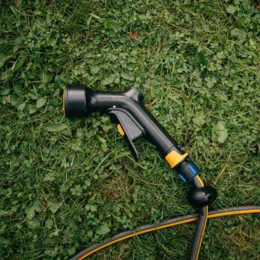 Tuinieren met droge grond: zo houd je je tuin gezond in droge tijden