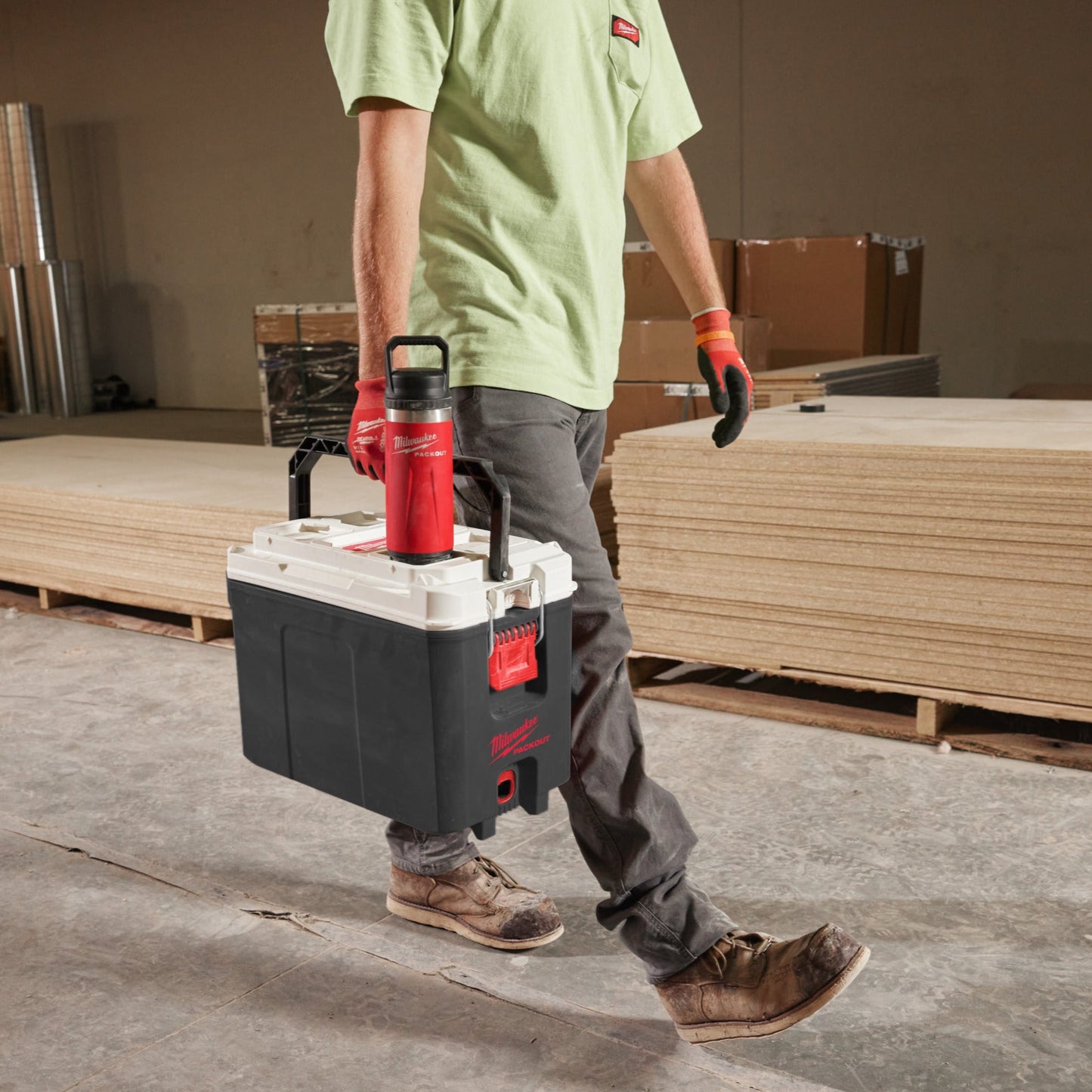 Milwaukee PACKOUT 710 ml fles met deksel roodkeizers_nu_5