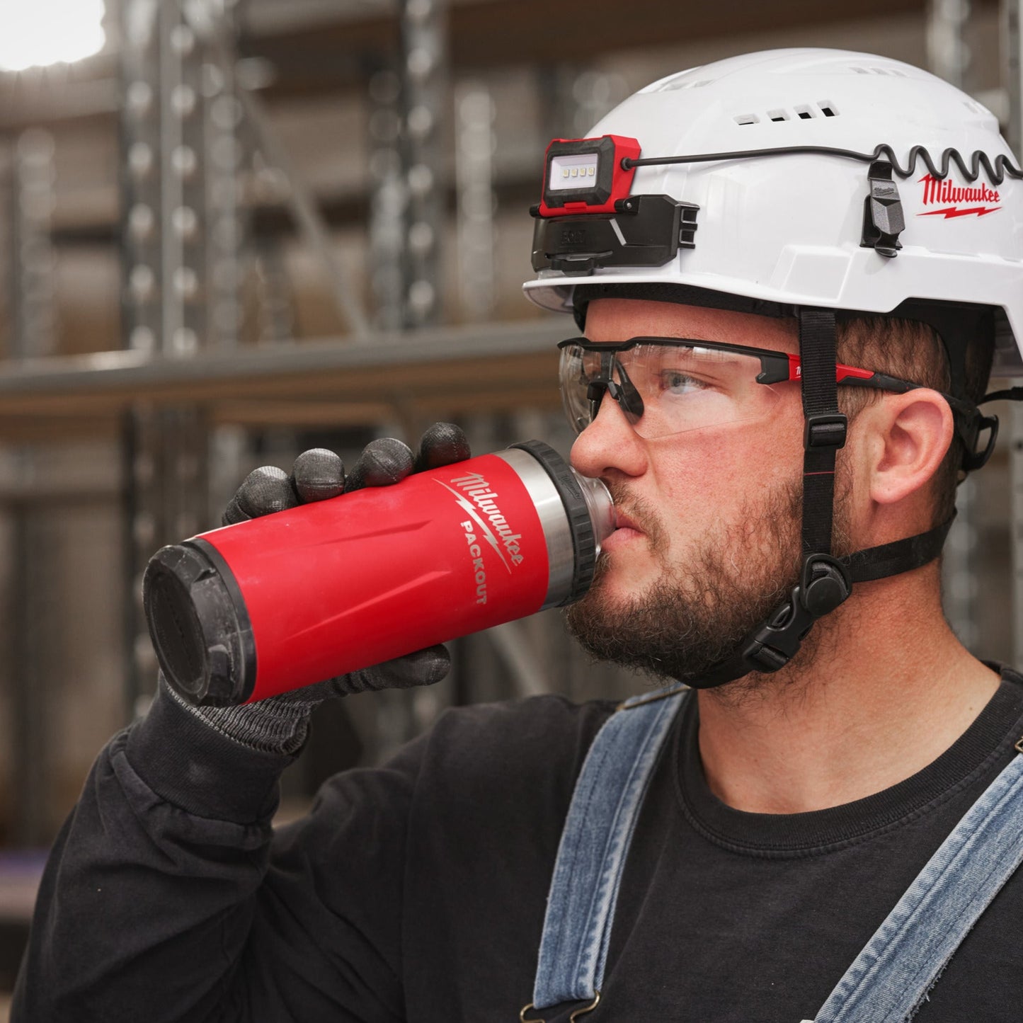 Milwaukee PACKOUT 710 ml fles met deksel roodkeizers_nu_7