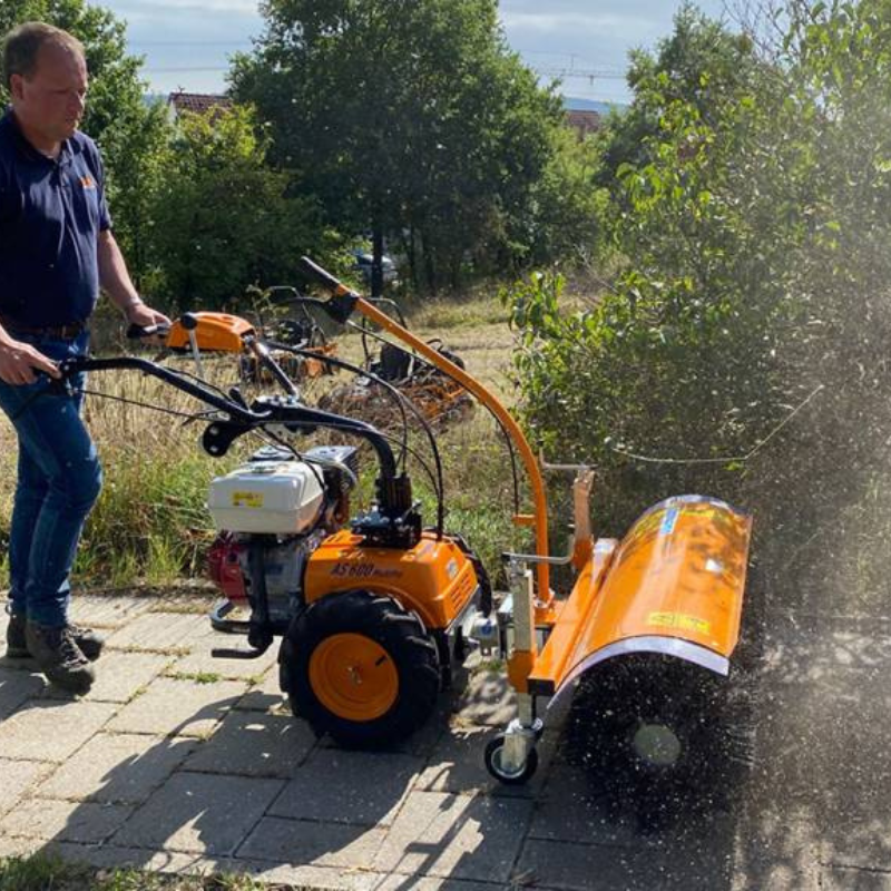 AS 600 Tweewielige Tractor