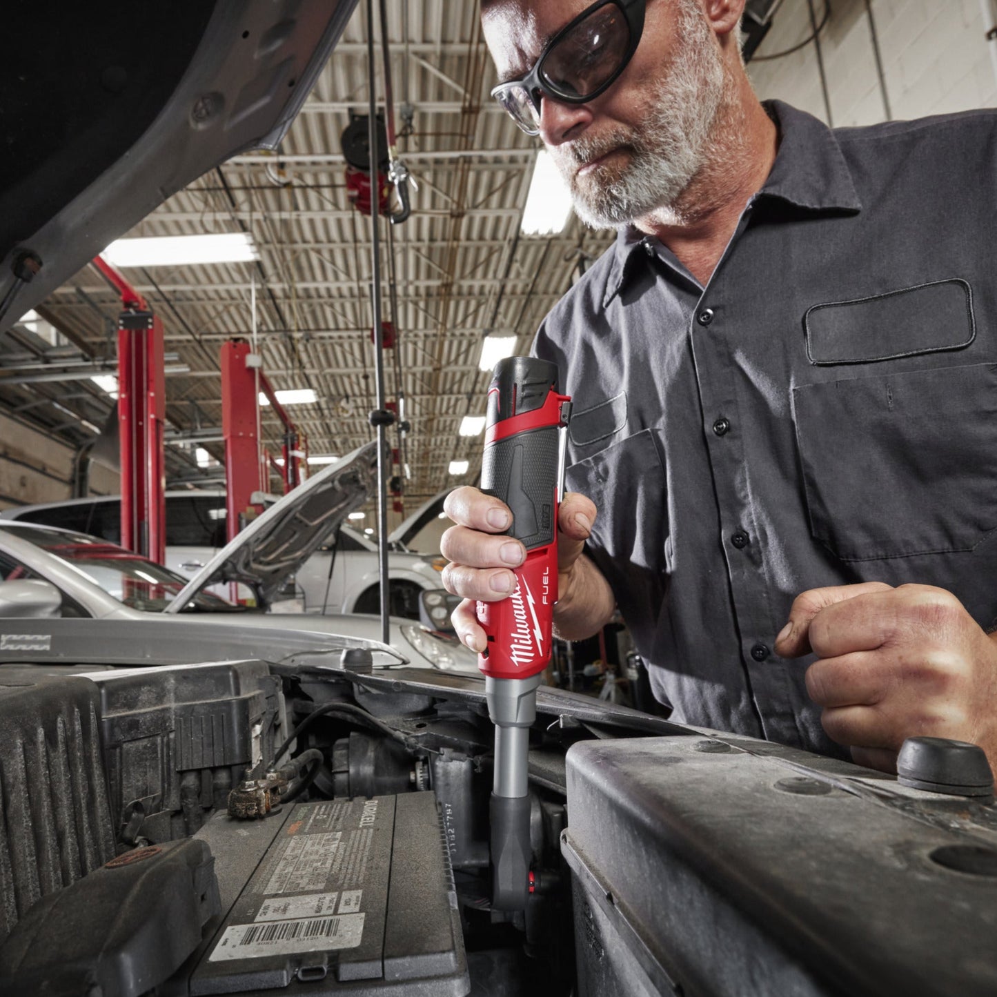 Milwaukee M12 FUEL ¼″ verlengde high speed ratelsleutelkeizers_nu_5
