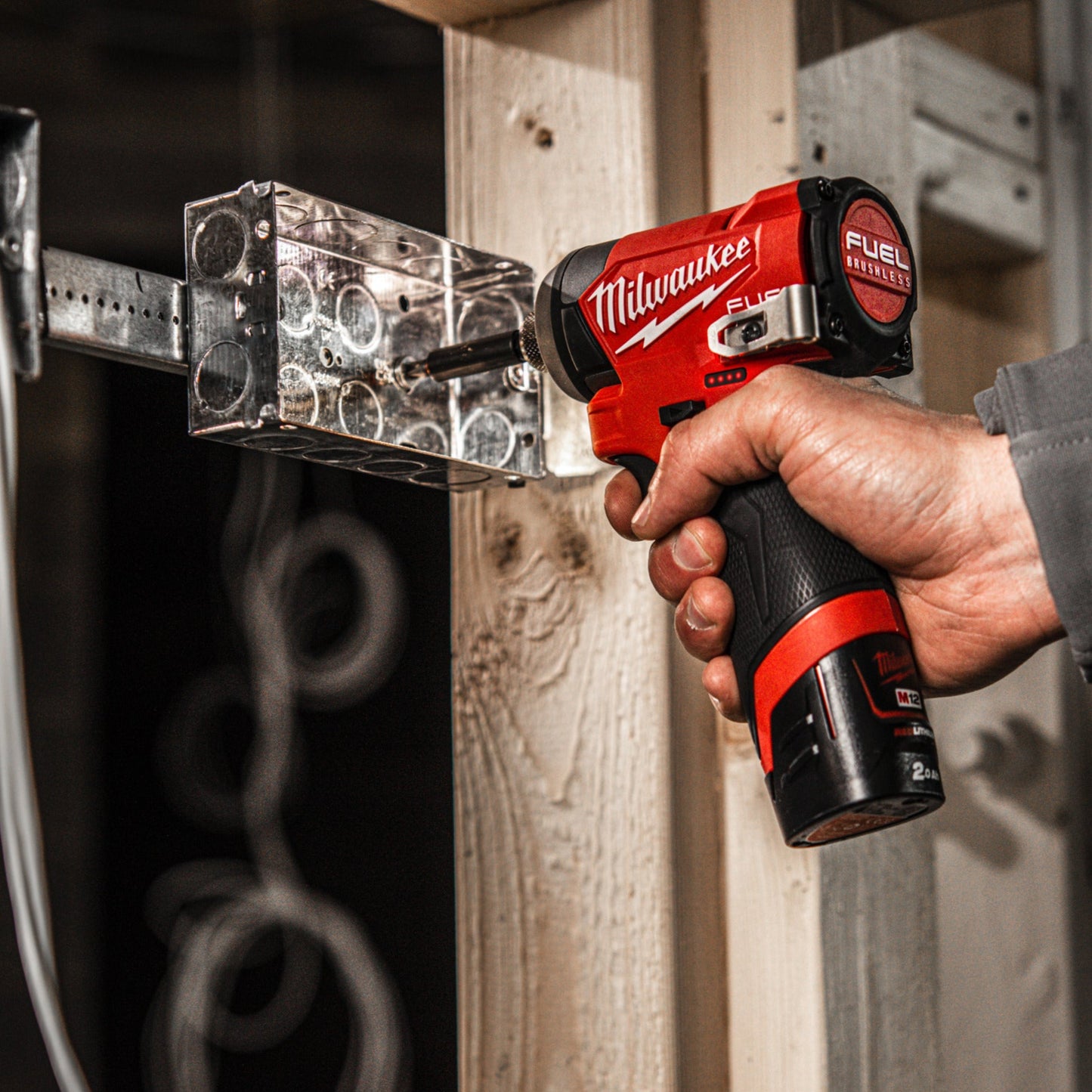Milwaukee M12 FUEL subcompacte 1/4˝-slagschroevendraaierkeizers_nu_5