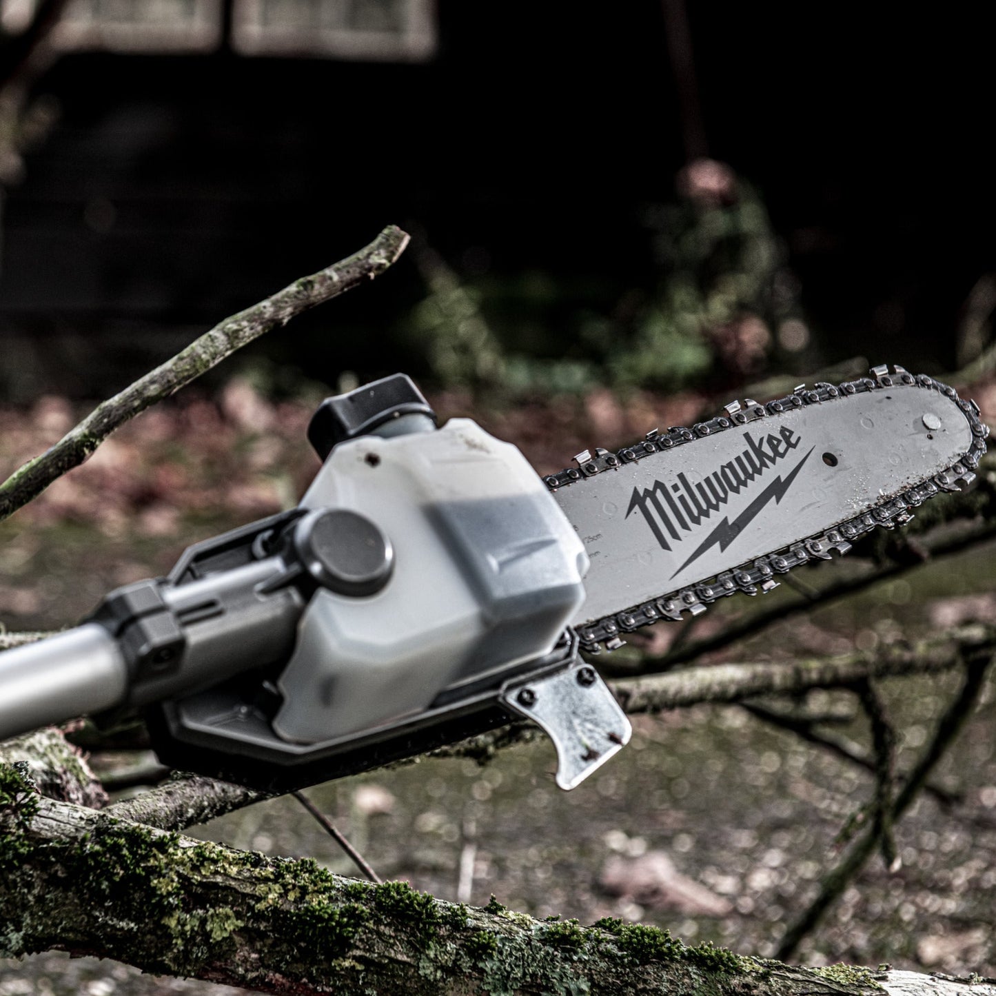 Milwaukee QUIK-LOK™ Kettensäge Aufsatzstück M18 FOPH-CSA