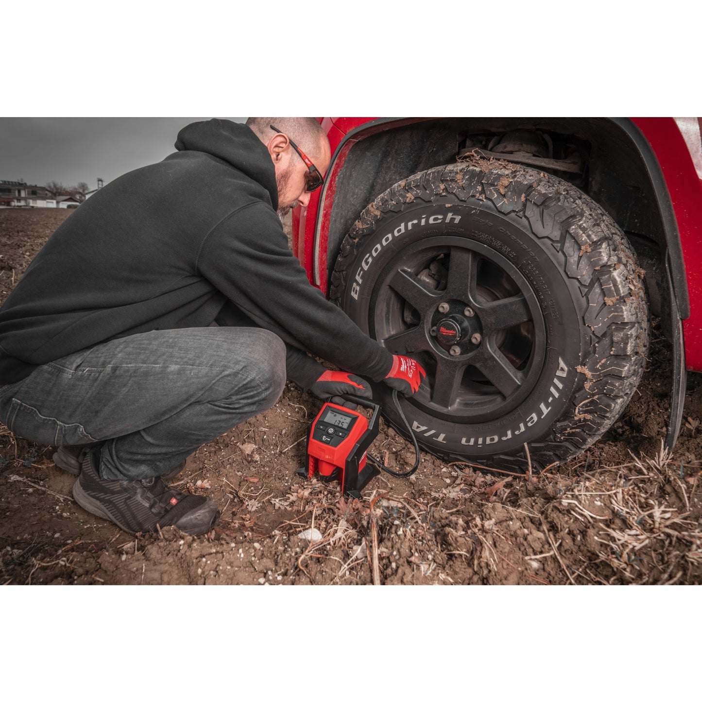 Milwaukee M12™ Accu Compressor2
