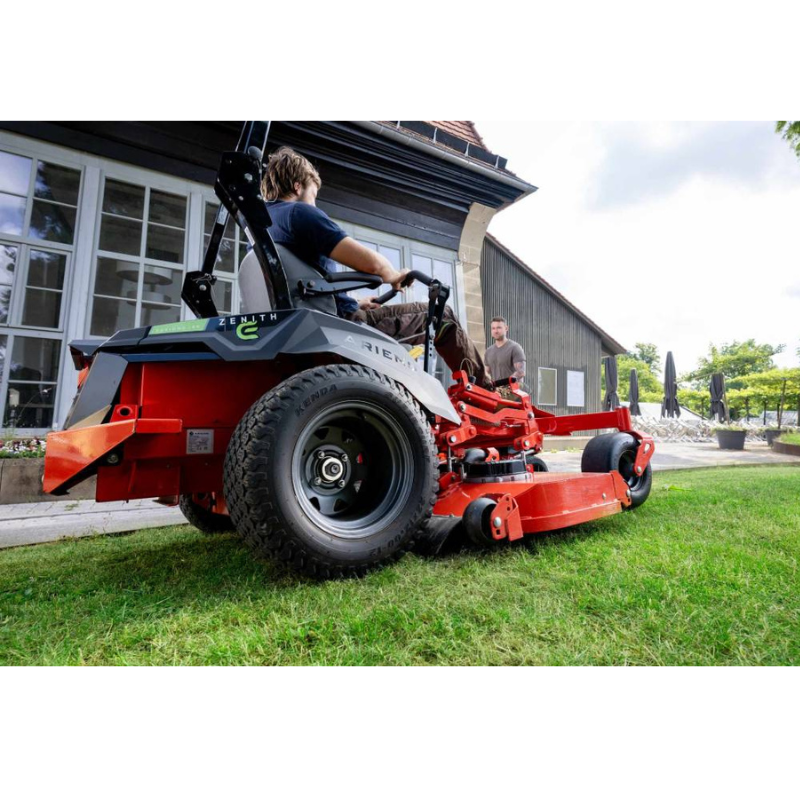 Ariens Zenith E 60 Accu Zero-Turn Zitmaaier incl. 2, 4 of 6 accu's (RDW-gekeurd)