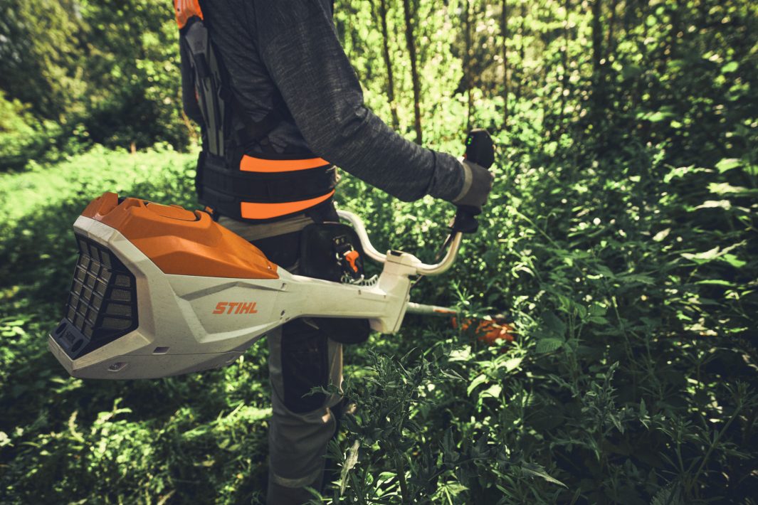 Stihl FSA 400 Accu Bosmaaier Body met AutoCut 46-2 - Gratis Accudeal