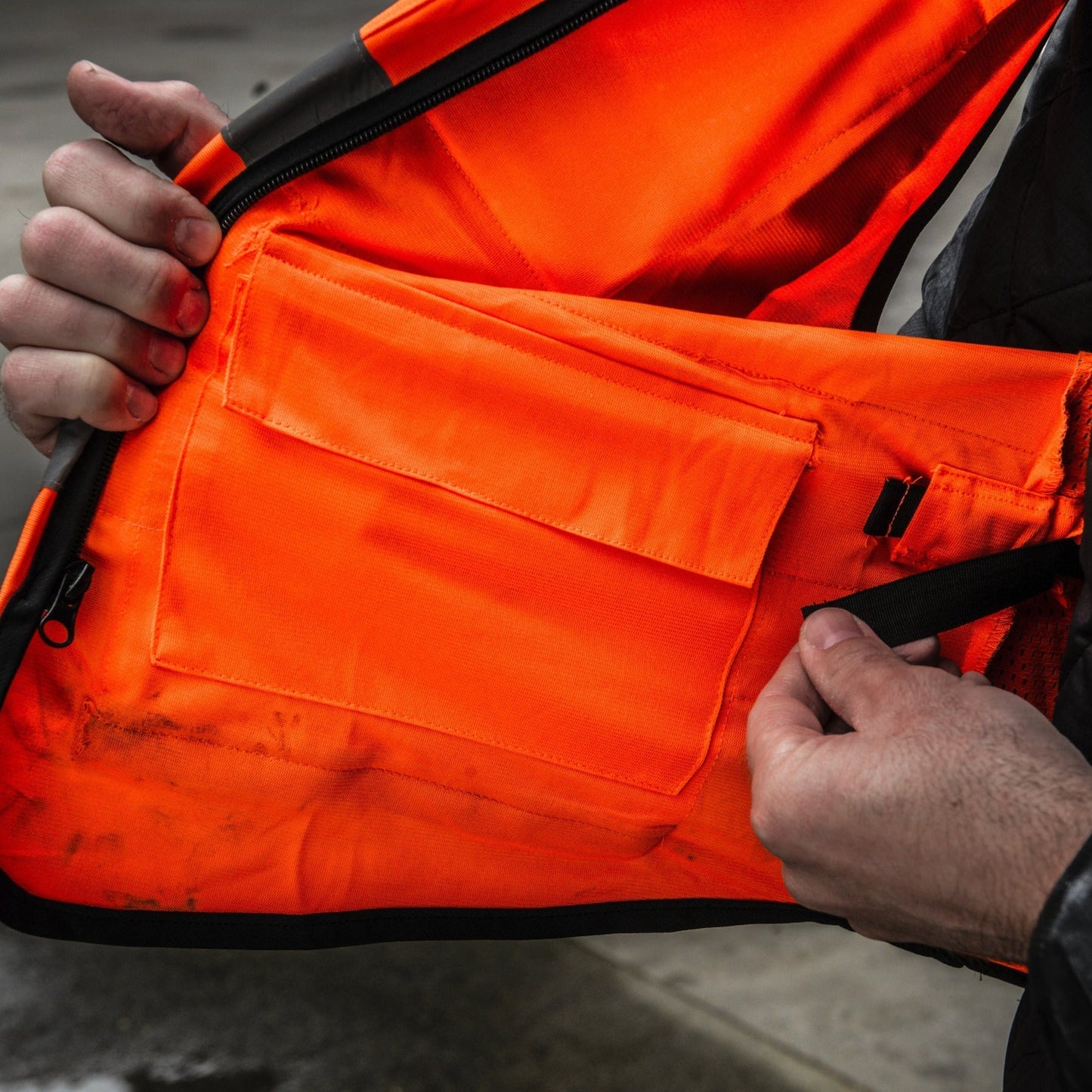 Milwaukee Premium High-Visibility Vest Orange - L/XL - size - keizers.nu