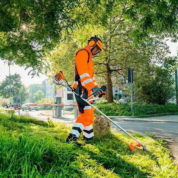 Stihl FS 94 C-E Benzine Bosmaaier met Maaikop - keizers.nu