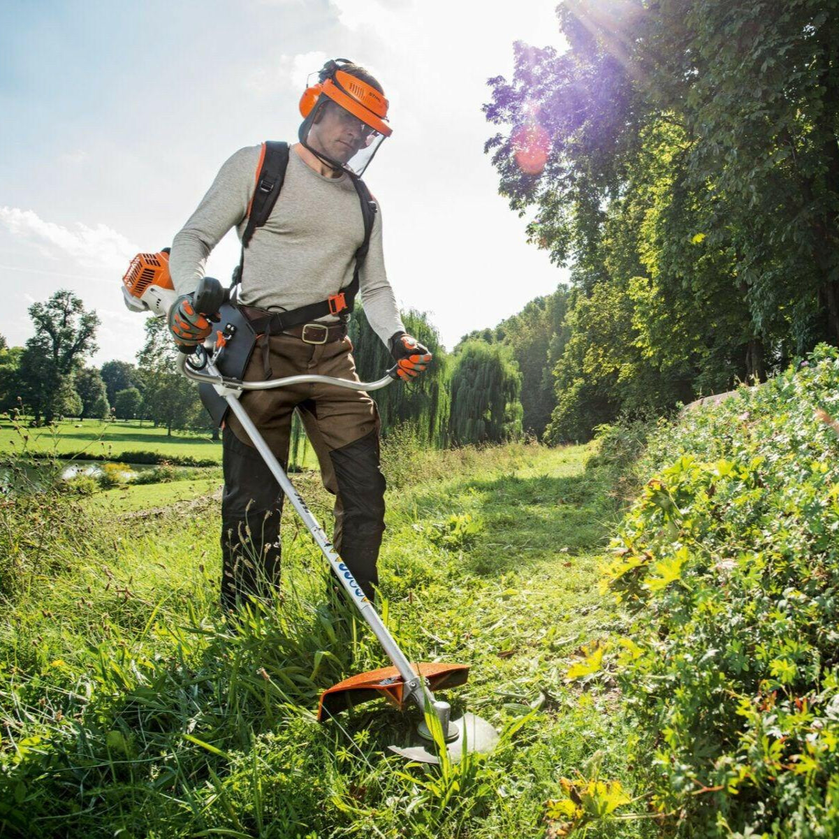 Stihl FS 94 C-E Benzine Bosmaaier met Maaikop - keizers.nu