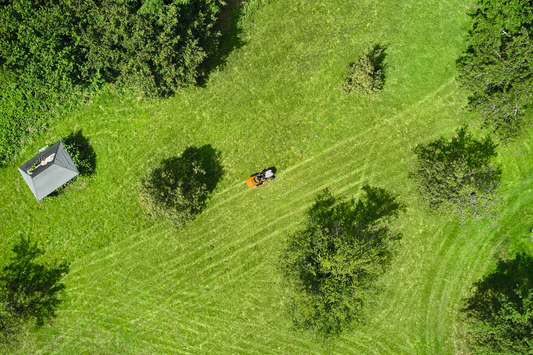 Wellness-tuinen: hoe technologie rust brengt in de achtertuin