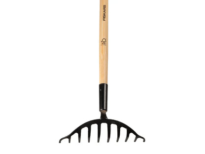 Fiskars Rozenhark met geharde stalen tanden, essenhouten steel 160 cm-keizers.nu