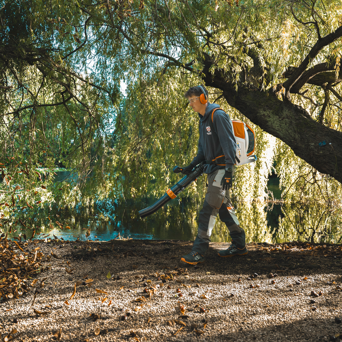 STIHL BRA 600 Ruggedragen Accu Bladblazer  + AP 30 Accu | Gratis AP 30 Accu