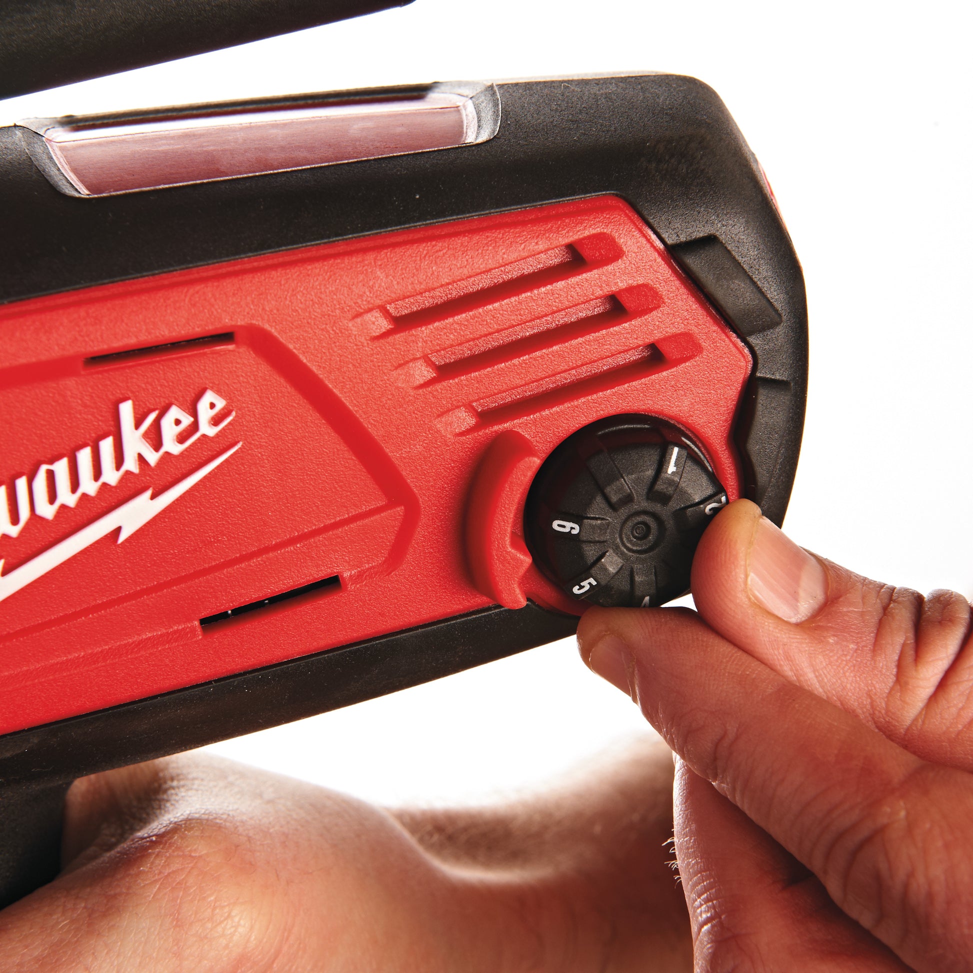 Milwaukee M18 kitpistool met 310 ml buskeizers_nu_10