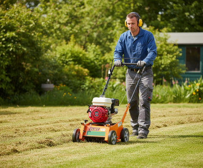 Eliet E450 verticuteermachine met Honda GX160