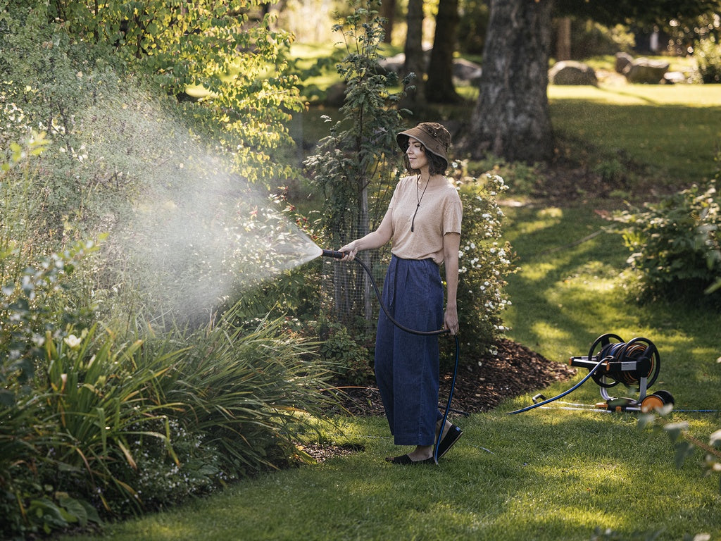 Fiskars Slanghaspel Manueel XL met wielen, incl. tuinslang-keizers.nu