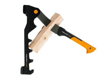 Fiskars X-Serie Houtklover Wandhouder Incl. XA3 Kapmes