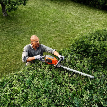 Husqvarna 215iHD45 Heggenschaar - Mes 45 cm (met accu en lader)- keizers.nu