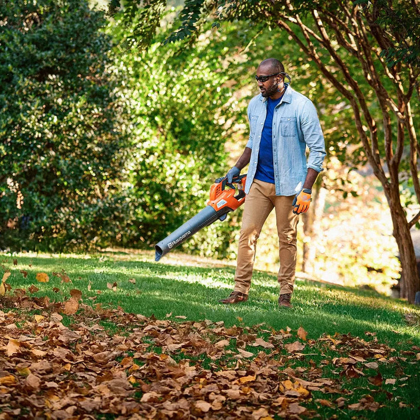 Husqvarna 230iB bladblazer - 36 V, met accu en lader-keizers.nu