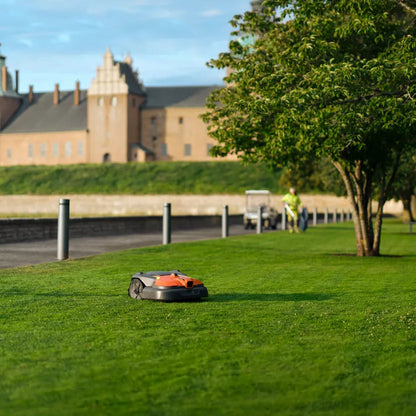 Husqvarna Automower® 560 EPOS® Robotmaaier - Draadloos-keizers.nu