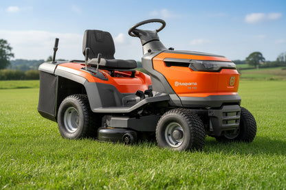 Husqvarna TC 112 Benzine Zitmaaier-keizers.nu
