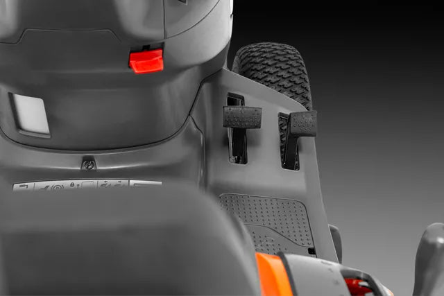 Husqvarna TS 112 Benzine Zitmaaier-keizers.nu