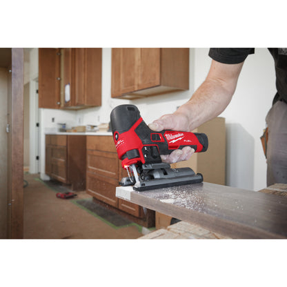 Milwaukee M12 FUEL decoupeerzaagmachinekeizers_nu_7