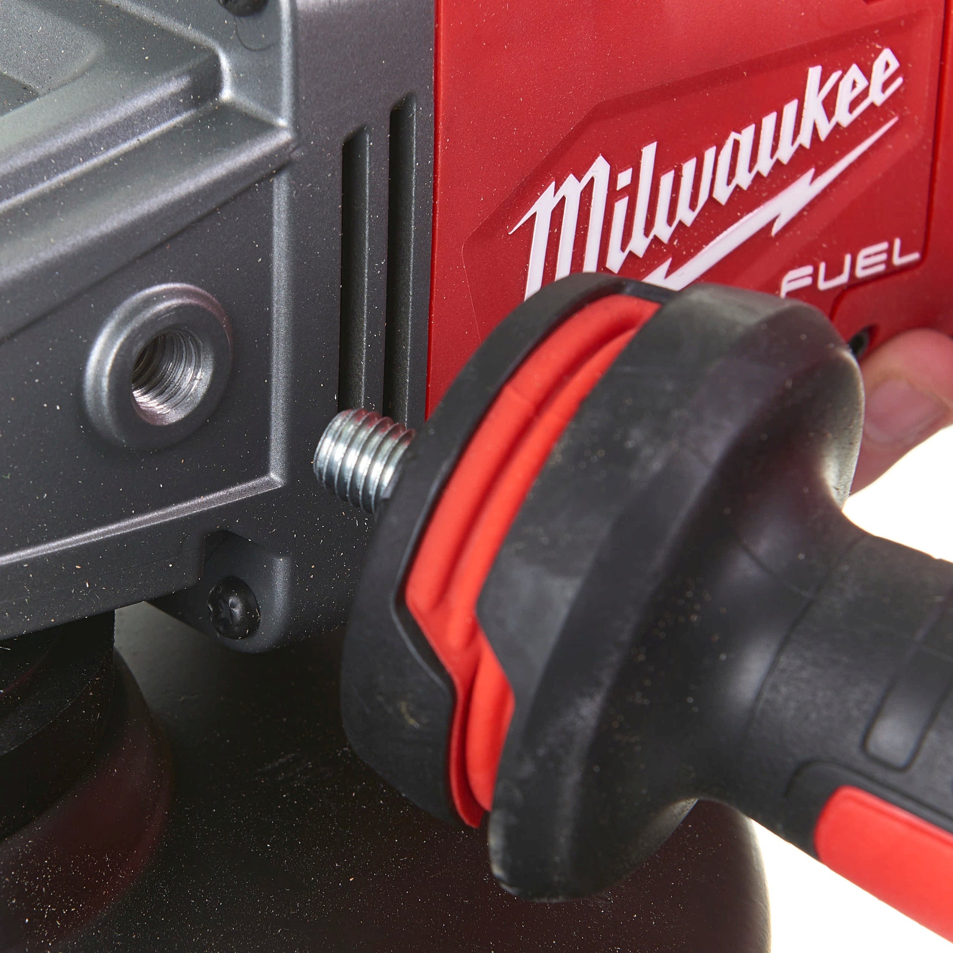 Milwaukee M18 FUEL 230 mm grote haakse slijpmachinekeizers_nu_9