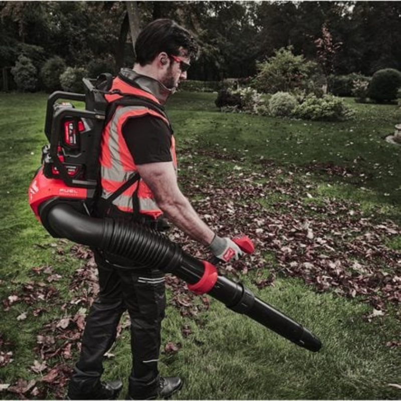 Milwaukee M18 F2BPB -124 Dubbele Accu Ruggedragen Bladblazer Incl. 4x Accu en Lader