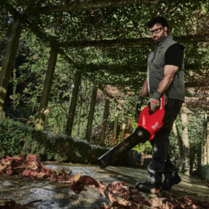 Milwaukee M18™ FUEL™ Gen 3 Accu Bladblazer Incl. 2x Accu & 1x Lader