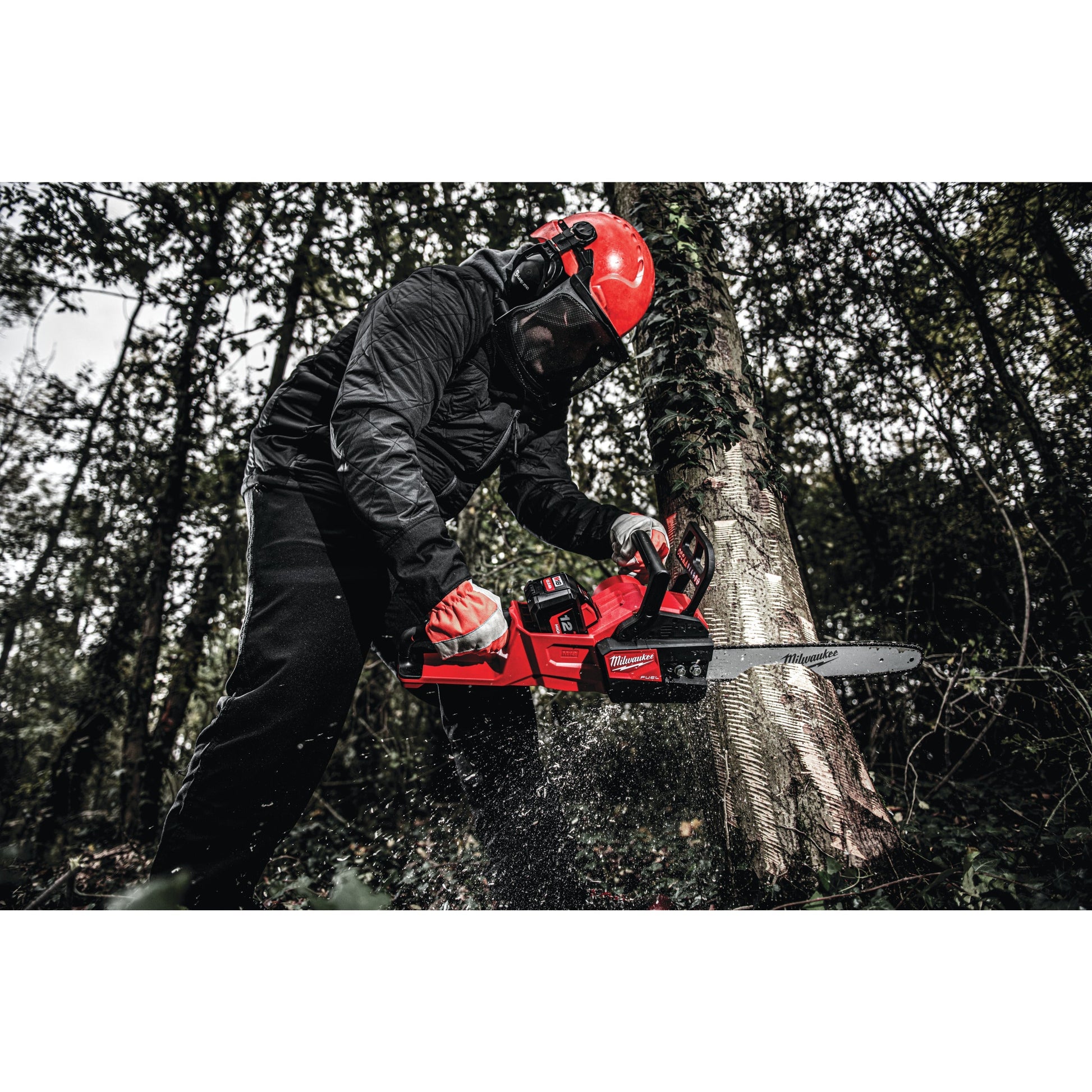 Milwaukee  M18™ FUEL™ - Accu Kettingzaag 40 cm1