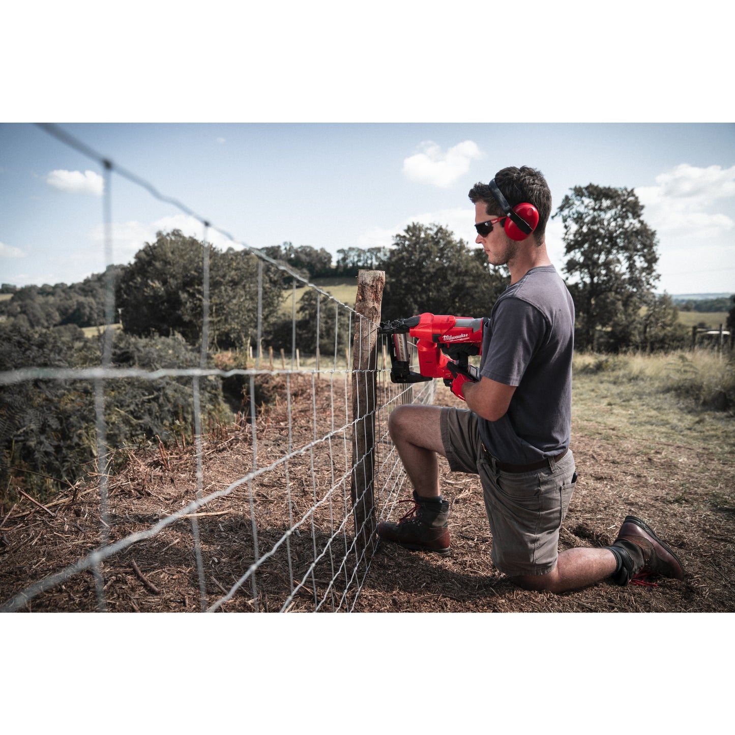 Milwaukee M18™ FUEL™ M18 FFUS-302C Accu Nietapparaat2