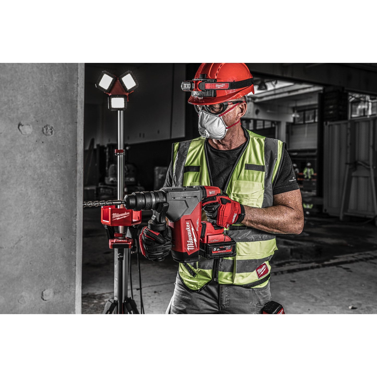 Milwaukee M18™ FUEL™ ONE-KEY™ Accu Combihamer2