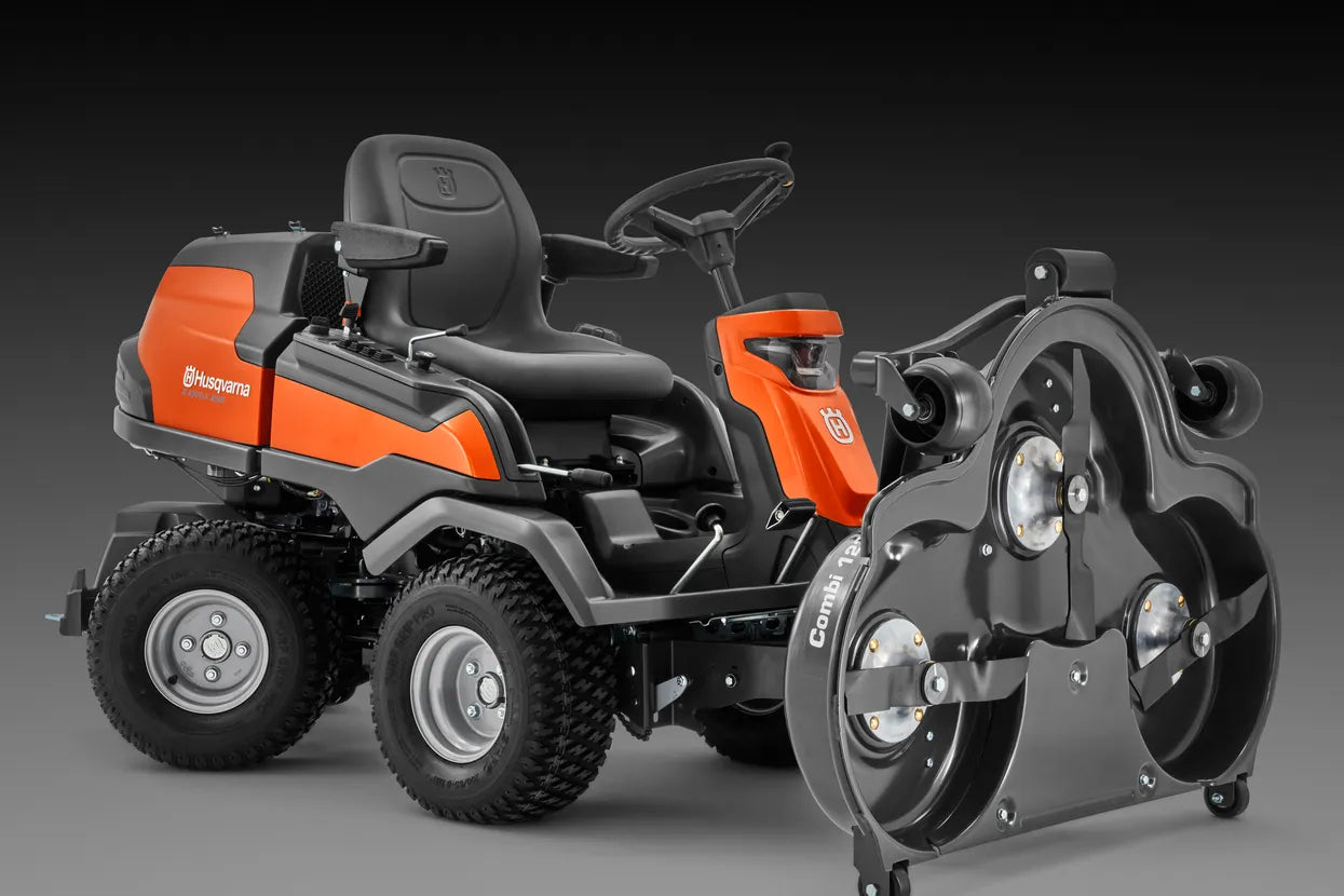 Husqvarna R 420TsX AWD frontmaaier - Kawasaki V-Twin