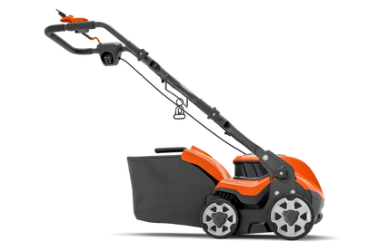 Husqvarna S 138C Elektrische Verticuteermachine - Werkbreedte 37,5 cm-keizers.nu
