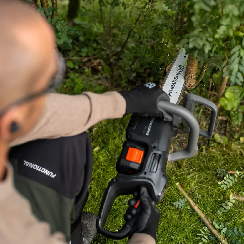 Husqvarna Aspire™ C15X-P4A kettingzaag - 25 cm