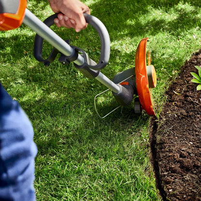 Husqvarna 110iL grastrimmer - 30 cm - keizers.nu