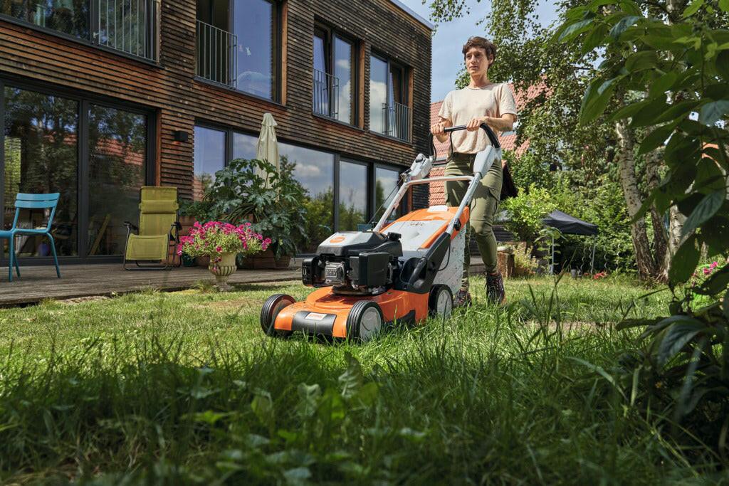 Stihl RM 545 V Benzine Grasmaaier - keizers.nu