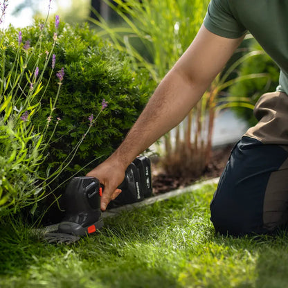 Husqvarna Aspire™ S20-P4A buxusschaar - mes 20 cm, met accu en lader