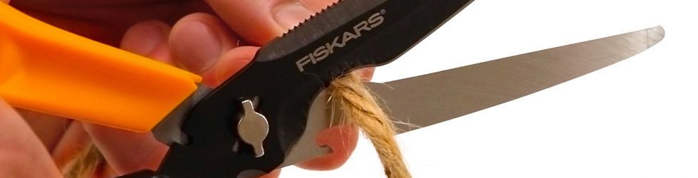 Fiskars Cuts + More Schaar