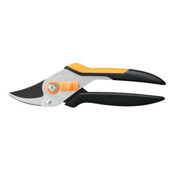 Fiskars Solid Metalen Snoeischaar Bypass P331