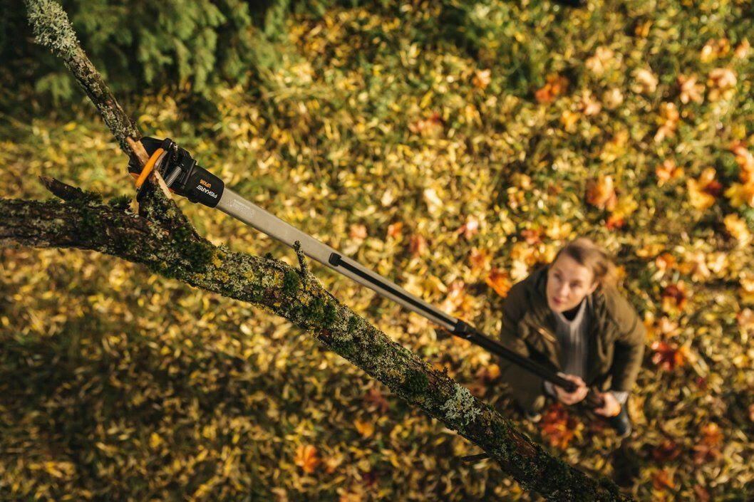 Fiskars UPX86 Telescopische Snoeigiraffe - keizers.nu