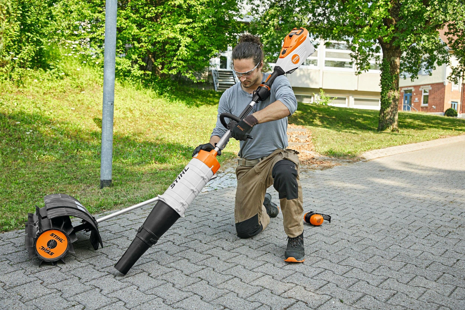 Stihl KMA 135 R Accu Combimotor - keizers.nu